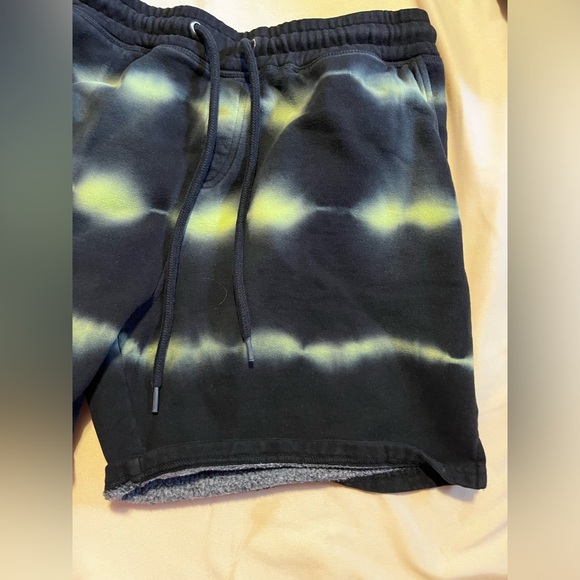 Hot Topic Lounge Shorts - Picture 4 of 8